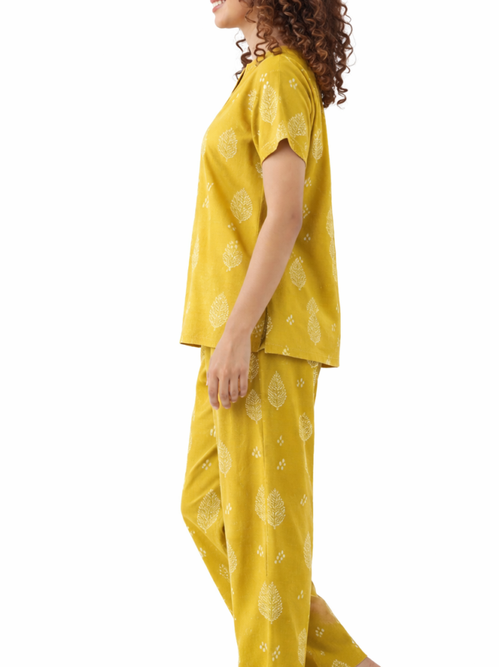 D7D751A9-5E27-425B-9737-9350C89E8FC8